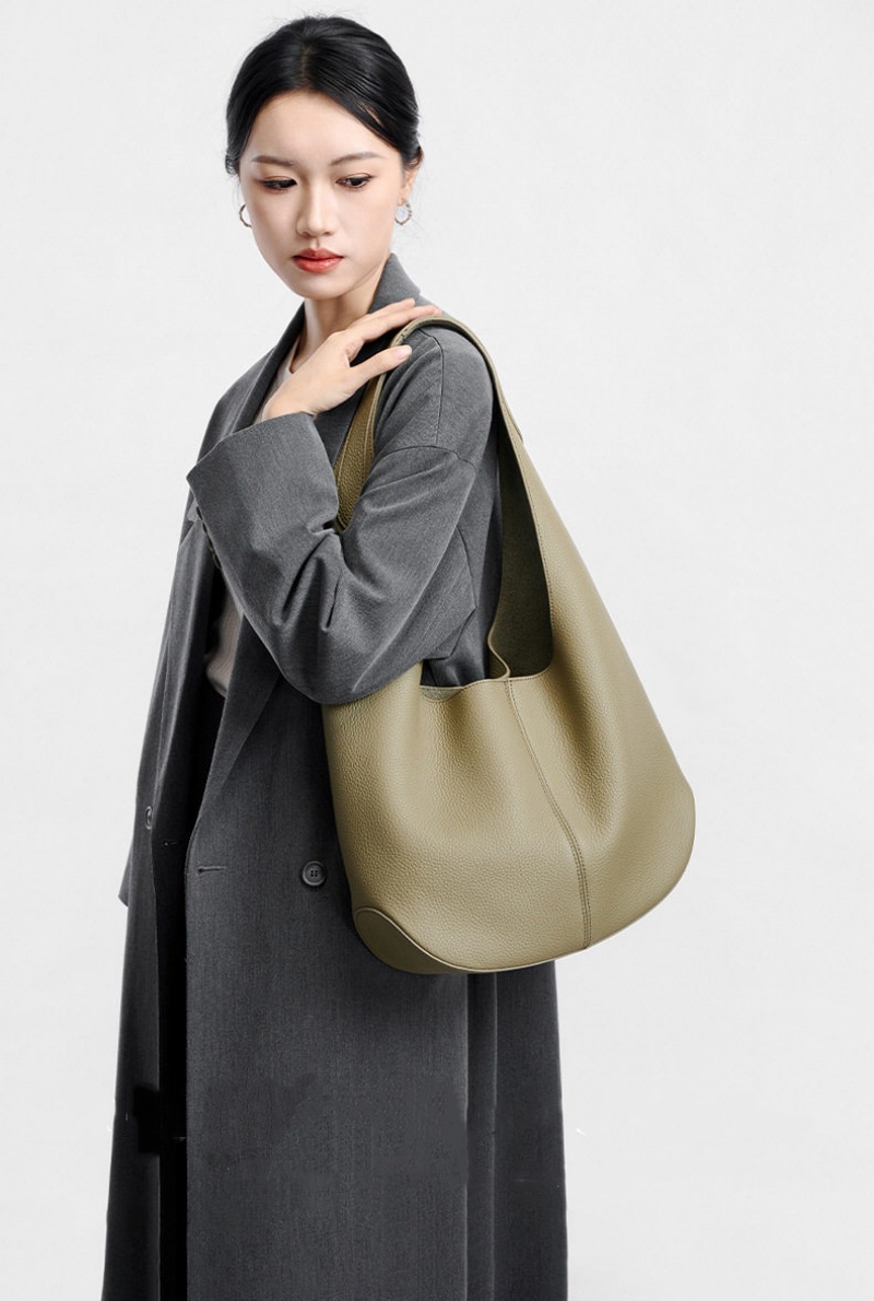 本 革 ショルダー バッグ レディース ワンショルダー バッグ レディース 肩掛け カバン おしゃれ 本 革 トート バッグ 柔らかい ポーチ 付き トート ワン ハンドル バッグ 本 革