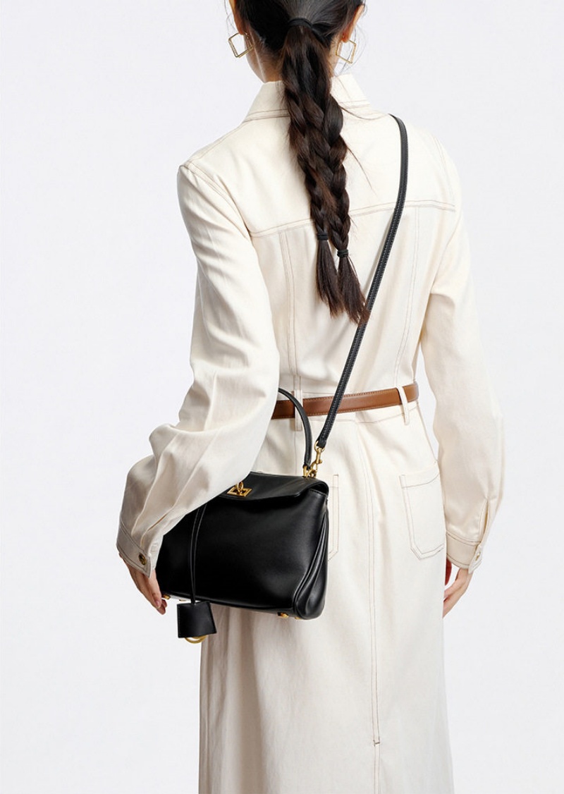 ショルダーバッグ レディース 本革 ハンドバッグ レザー 2way 本 革 ショルダー バッグ 斜めがけ バッグ おしゃれ フォーマル バッグ レディース 冠 婚 葬祭 バッグ オフィス カジュアル カバン