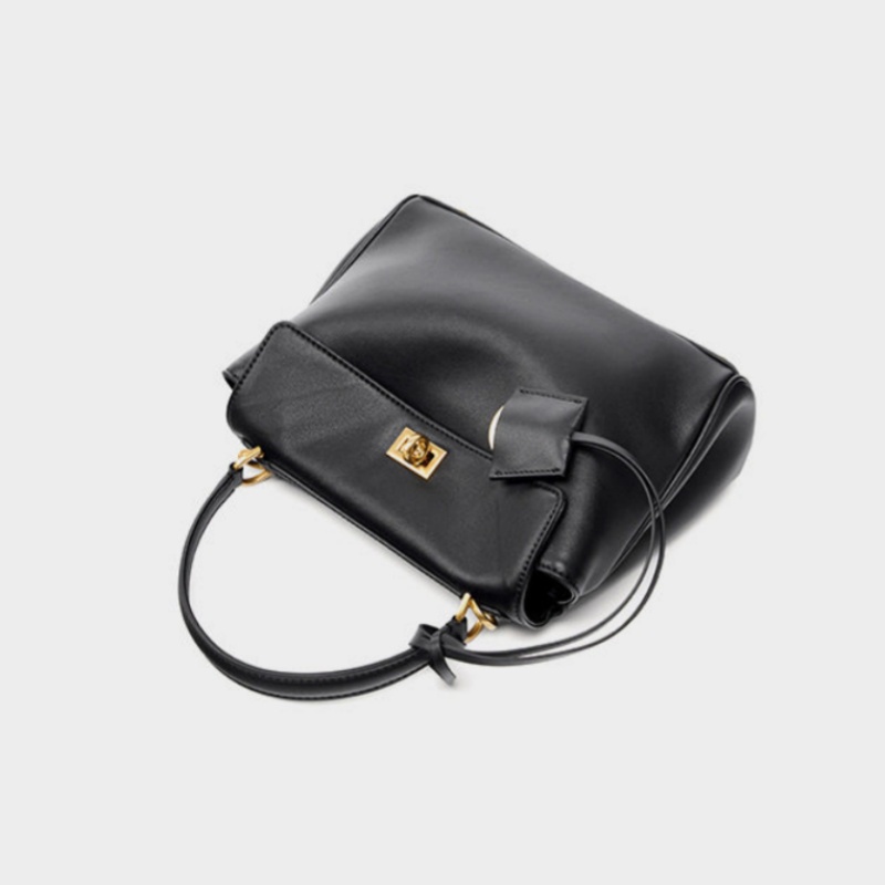 ショルダーバッグ レディース 本革 ハンドバッグ レザー 2way 本 革 ショルダー バッグ 斜めがけ バッグ おしゃれ フォーマル バッグ レディース 冠 婚 葬祭 バッグ オフィス カジュアル カバン