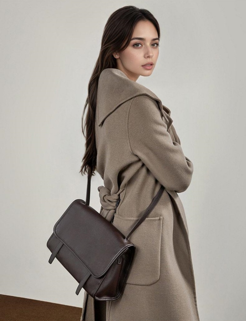 本革 メッセンジャーバッグ 革 製 ショルダー バッグ メンズ バッグ レディース カジュアル 通勤バッグ a4 レディース ビジネス バッグ a4 通学 旅行 おしゃれ シンプル