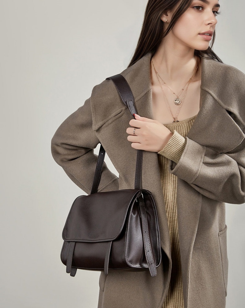 本革 メッセンジャーバッグ 革 製 ショルダー バッグ メンズ バッグ レディース カジュアル 通勤バッグ a4 レディース ビジネス バッグ a4 通学 旅行 おしゃれ シンプル