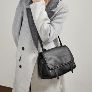 本革 メッセンジャーバッグ 革 製 ショルダー バッグ メンズ バッグ レディース カジュアル 通勤バッグ a4 レディース ビジネス バッグ a4 通学 旅行 おしゃれ シンプル