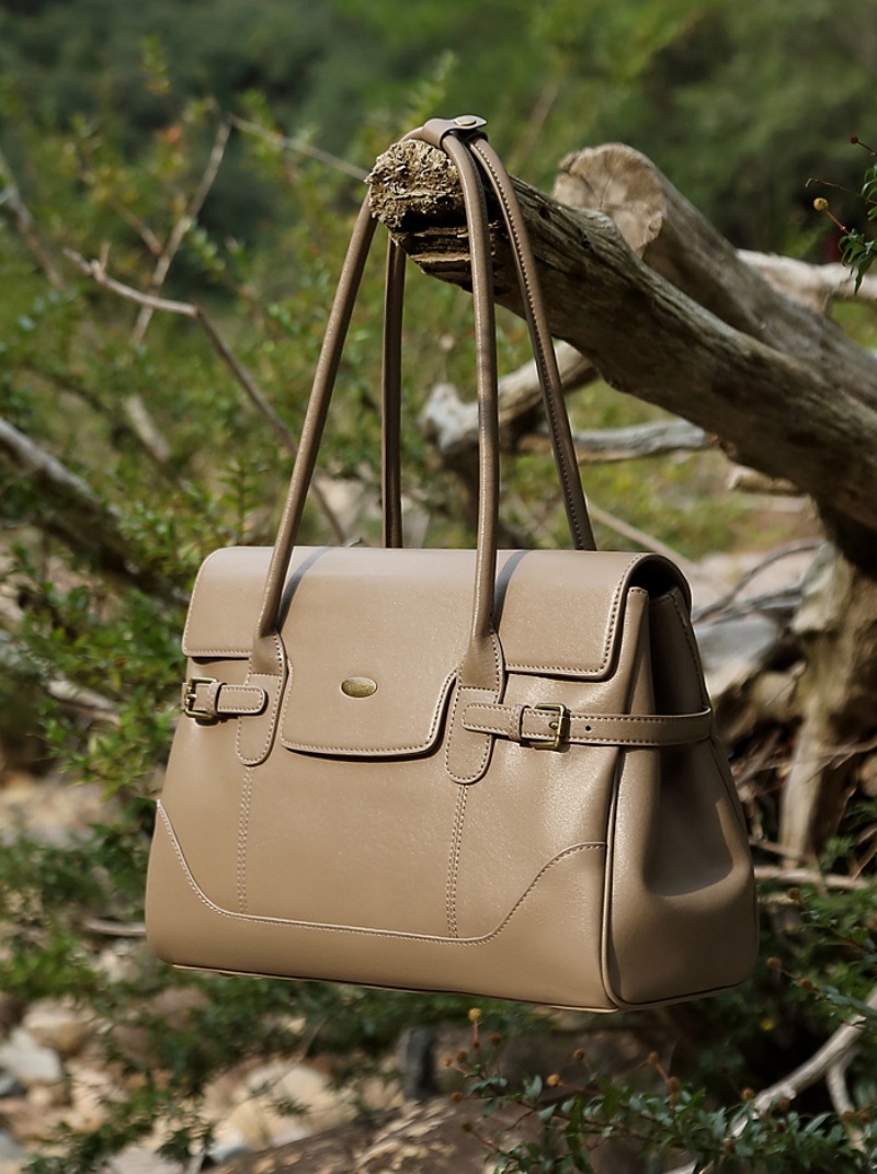 ボストン バッグ 本 革 大 容量 トート バッグ レディース バッグ ヴィンテージ風 オフィス バッグ a4 レディース 通勤 バッグ レディース 40 代 レディース ビジネス バッグ a4