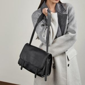 本革 メッセンジャーバッグ 革 製 ショルダー バッグ メンズ バッグ レディース カジュアル 通勤バッグ a4 レディース ビジネス バッグ a4 通学 旅行 おしゃれ シンプル