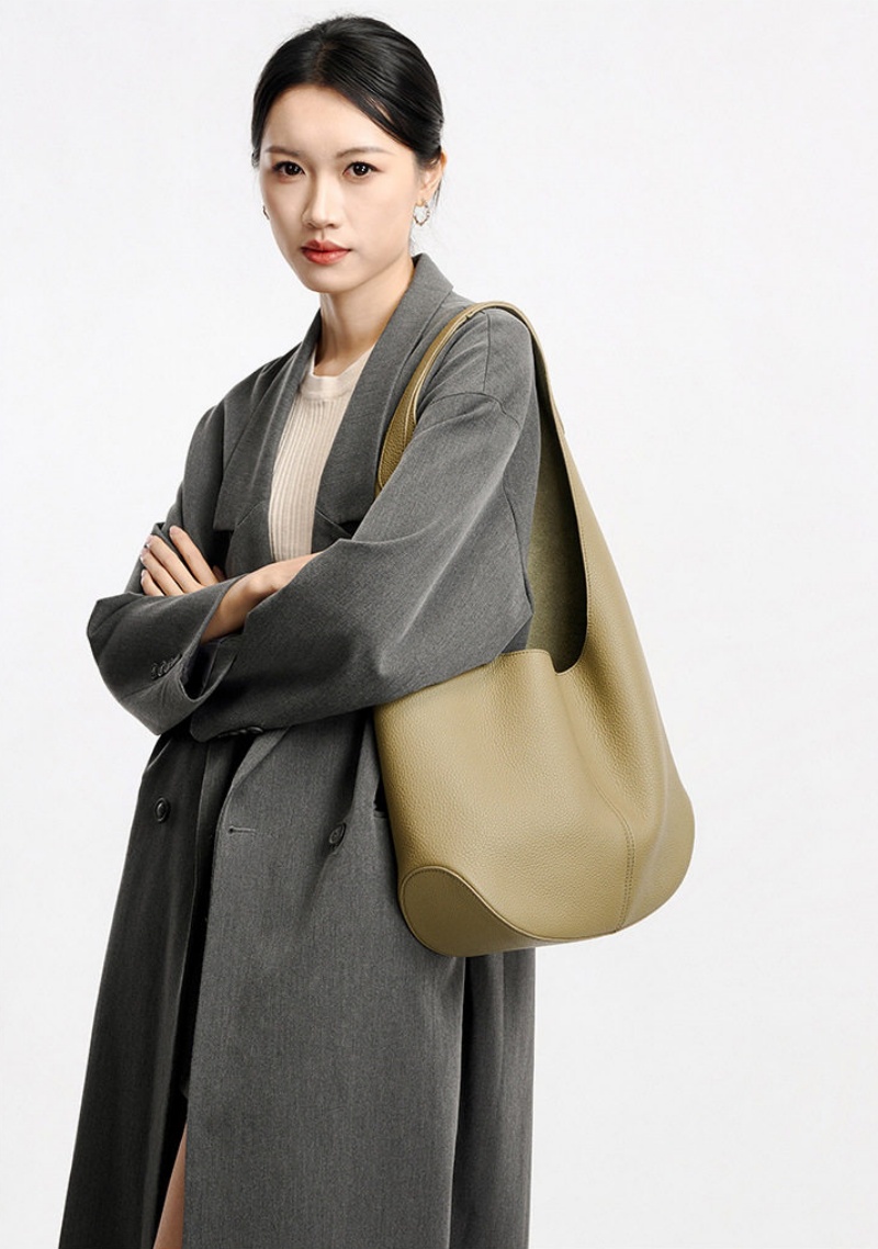 本 革 ショルダー バッグ レディース ワンショルダー バッグ レディース 肩掛け カバン おしゃれ 本 革 トート バッグ 柔らかい ポーチ 付き トート ワン ハンドル バッグ 本 革