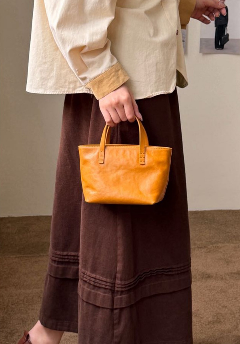 本革 ミニトートバッグ 2WAY ショルダーバッグ レディース 牛革 レディース レザーバッグ コンパクト 小さめ カバン 鞄 斜めがけ 軽量 レトロ シンプル ギフト