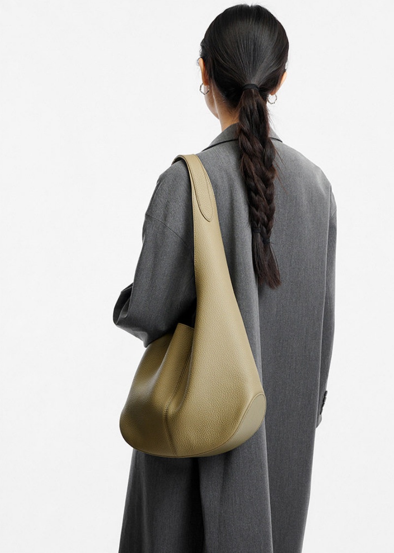 本 革 ショルダー バッグ レディース ワンショルダー バッグ レディース 肩掛け カバン おしゃれ 本 革 トート バッグ 柔らかい ポーチ 付き トート ワン ハンドル バッグ 本 革