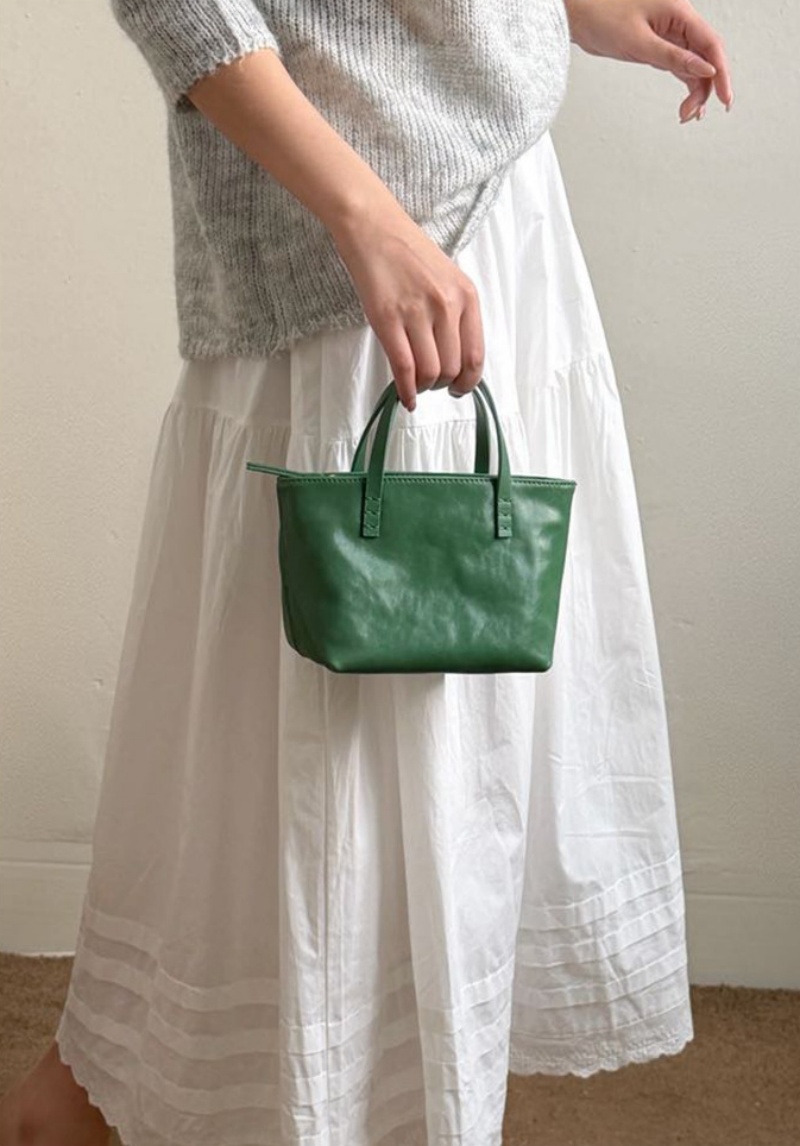 本革 ミニトートバッグ 2WAY ショルダーバッグ レディース 牛革 レディース レザーバッグ コンパクト 小さめ カバン 鞄 斜めがけ 軽量 レトロ シンプル ギフト