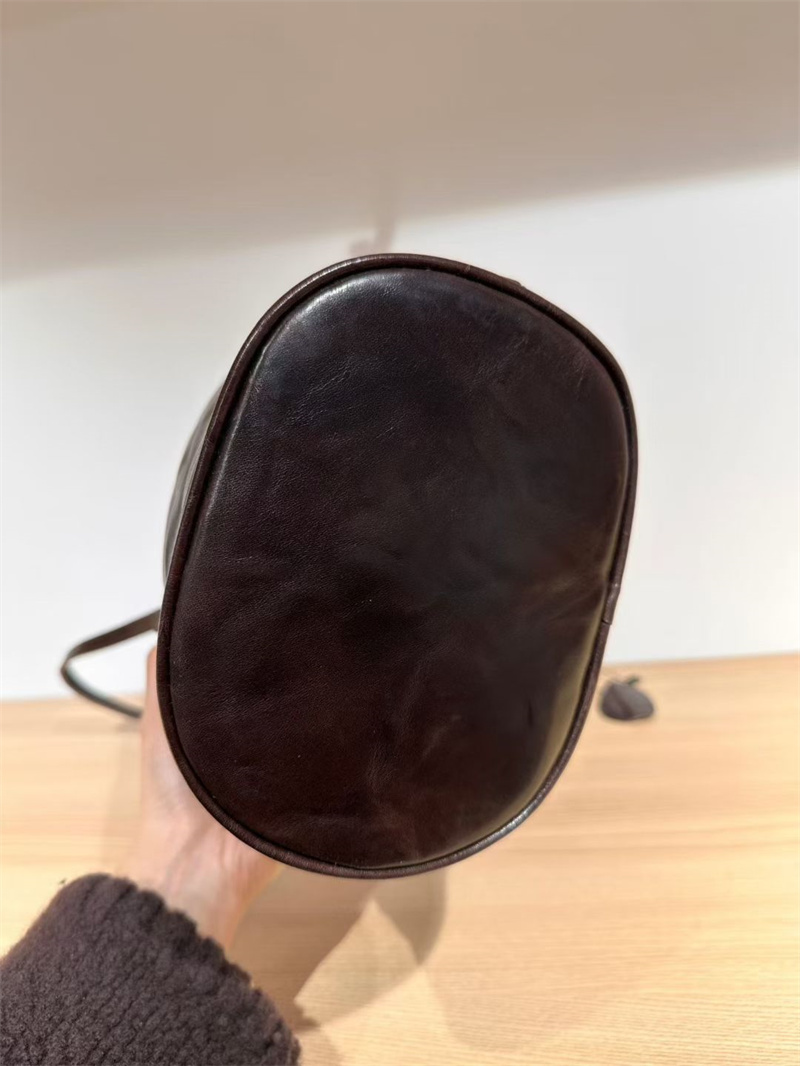 本 革 トート バッグ 縦長 ヴィンテージ バッグ ショルダー バケツ 型 ショルダー バッグ トート バッグ シンプル 肩掛け カバン レディース 母 プレゼント バッグ