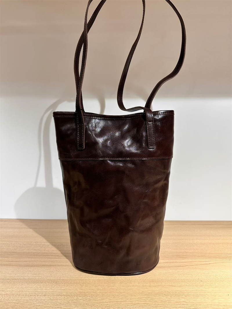本 革 トート バッグ 縦長 ヴィンテージ バッグ ショルダー バケツ 型 ショルダー バッグ トート バッグ シンプル 肩掛け カバン レディース 母 プレゼント バッグ
