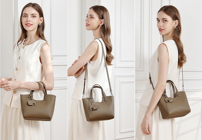 本 革 2way トート バッグ レディース バッグ ミニトート ショルダーバッグ 軽量 シュリンク レザー ハンドバッグ ショルダー バッグ 主婦 バッグ チャーム 付き 通勤 通学 お出かけ プレゼント