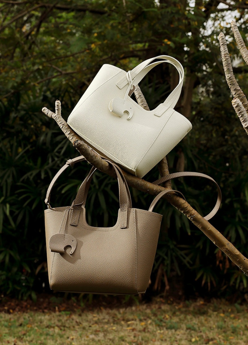 本 革 2way トート バッグ レディース バッグ ミニトート ショルダーバッグ 軽量 シュリンク レザー ハンドバッグ ショルダー バッグ 主婦 バッグ チャーム 付き 通勤 通学 お出かけ プレゼント