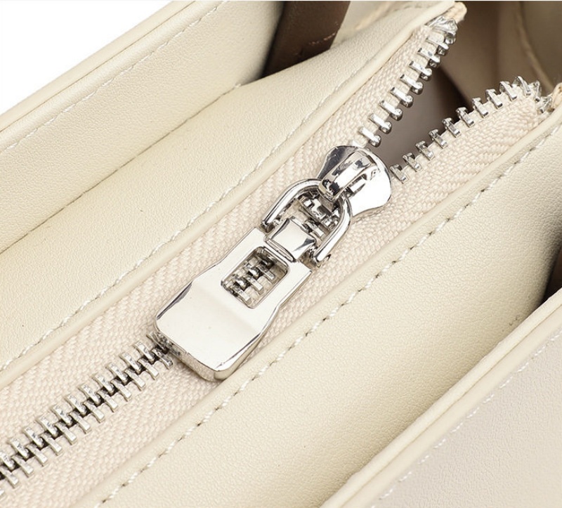 本 革 ショルダー バッグ 2way きれい め ショルダー バッグ レディース フォーマル バッグ マザーズ バッグ きれい め 母 の 日 プレゼント 40 代 卒入園 結婚式 セレモニーバッグ