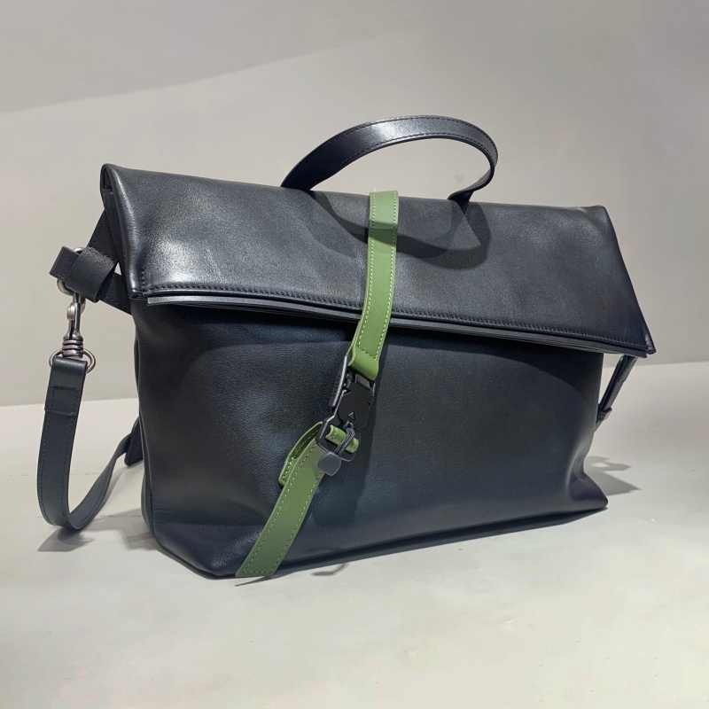 ナッパレザー ショルダー バッグ メンズ レザー 2way バッグ ショルダー メンズ 彼氏 の 誕生 日 プレゼント カジュアル バッグ メンズ メンズ おしゃれ バッグ 鞄 メンズ 人気 30 代