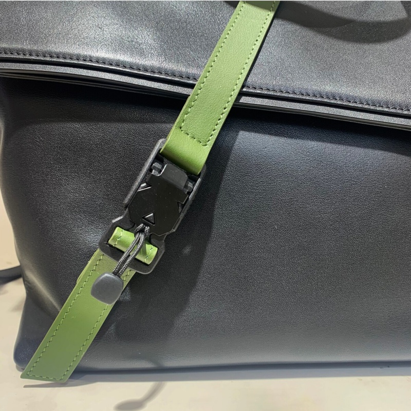 ナッパレザー ショルダー バッグ メンズ レザー 2way バッグ ショルダー メンズ 彼氏 の 誕生 日 プレゼント カジュアル バッグ メンズ メンズ おしゃれ バッグ 鞄 メンズ 人気 30 代