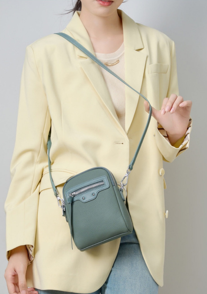 本 革 ミニ ショルダー バッグ レディース 牛革 スマホ ショルダー スマホ ポシェット 人気 バッグ ちょっとした お出かけ 本 革 ミニ バッグ レディース マザーズ バッグ ショルダー 50 代 斜 めがけ バッグ レディース