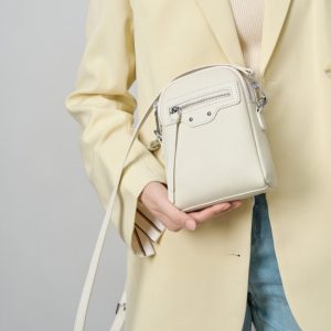 本 革 ミニ ショルダー バッグ レディース 牛革 スマホ ショルダー スマホ ポシェット 人気 バッグ ちょっとした お出かけ 本 革 ミニ バッグ レディース マザーズ バッグ ショルダー 50 代 斜 めがけ バッグ レディース