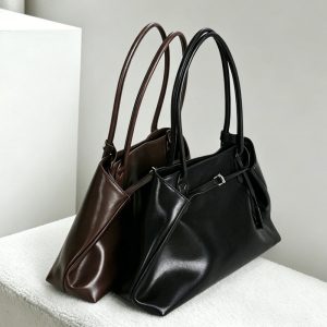 本革 トートバッグ レディース レザー トート バッグ レディース トート バッグ 通勤 a4 トート バッグ レディース 通勤 大 容量 トート バッグ レディース トート バッグ おしゃれ 大人 誕生 日 プレゼント 女性 贈り物 本革 トートバッグ レディース レザー トート バッグ レディース トート バッグ 通勤 a4 トート バッグ レディース 通勤 大 容量 トート バッグ レディース トート バッグ おしゃれ 大人 誕生 日 プレゼント 女性 贈り物