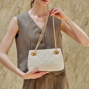 ラムスキン ショルダーバッグ キルティング バッグ 本 革  羊 革 バッグ チェーン ショルダー バッグ 結婚 式 チェーン バッグ キルティング バッグ ホワイト 大人 カジュアル バッグ 披露宴 お呼ばれ バッグ - 画像 (11)