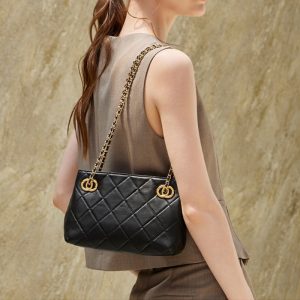 ラムスキン ショルダーバッグ キルティング バッグ 本 革  羊 革 バッグ チェーン ショルダー バッグ 結婚 式 チェーン バッグ キルティング バッグ ホワイト 大人 カジュアル バッグ 披露宴 お呼ばれ バッグ - 画像 (4)