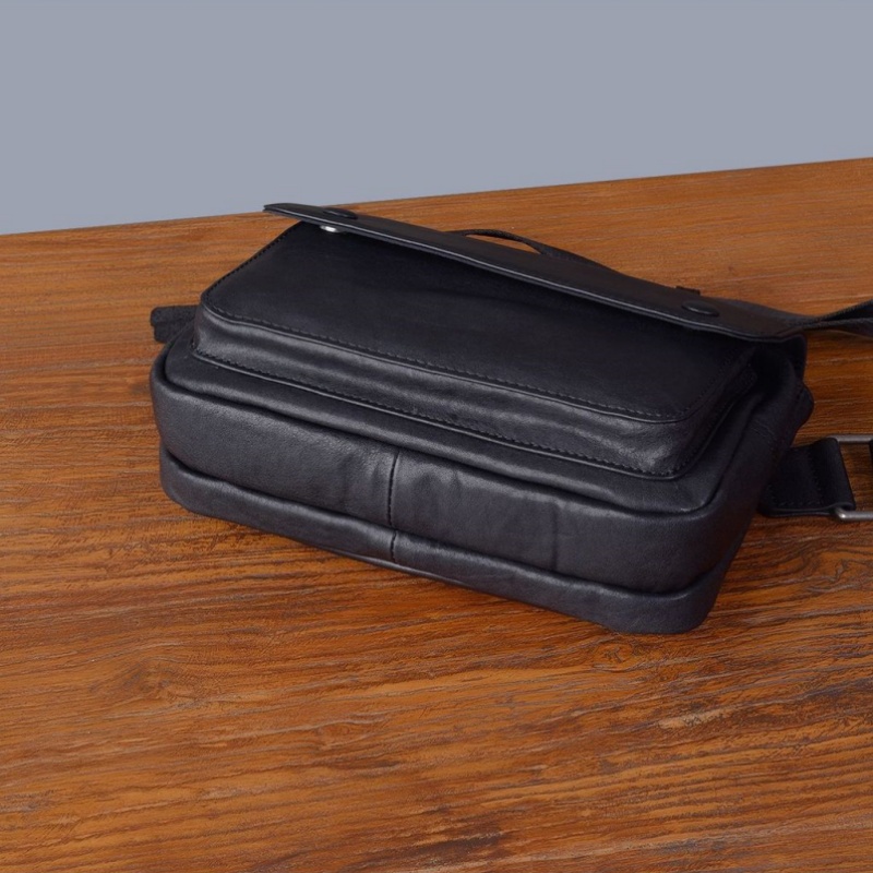 ショルダー バッグ メンズ レザー ショルダー バッグ スクエア 型 レザー ショルダー バッグ 斜 めがけ 本 革 メッセンジャー バッグ メンズ ボディ バッグ メンズ 40 代 本 革 メンズ ワン ショルダー バッグ 革