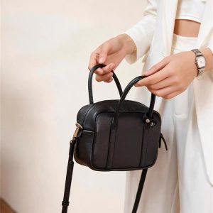 ミニ ショルダー バッグ 本 革 ミニ ボストン バッグ レディース 革 2way ショルダーバッグ レディース スクエア 型 ショルダー バッグ ショルダー バッグ かわいい 小さい 大人 可愛い ショルダー バッグ カジュアル カバン レディース ミニ ショルダー バッグ 本 革 ミニ ボストン バッグ レディース 革 2way ショルダーバッグ レディース スクエア 型 ショルダー バッグ ショルダー バッグ かわいい 小さい 大人 可愛い ショルダー バッグ カジュアル カバン レディース - 画像 (6)
